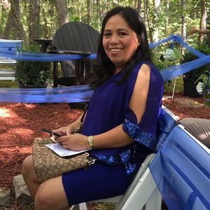 Meet your Posher, Divina